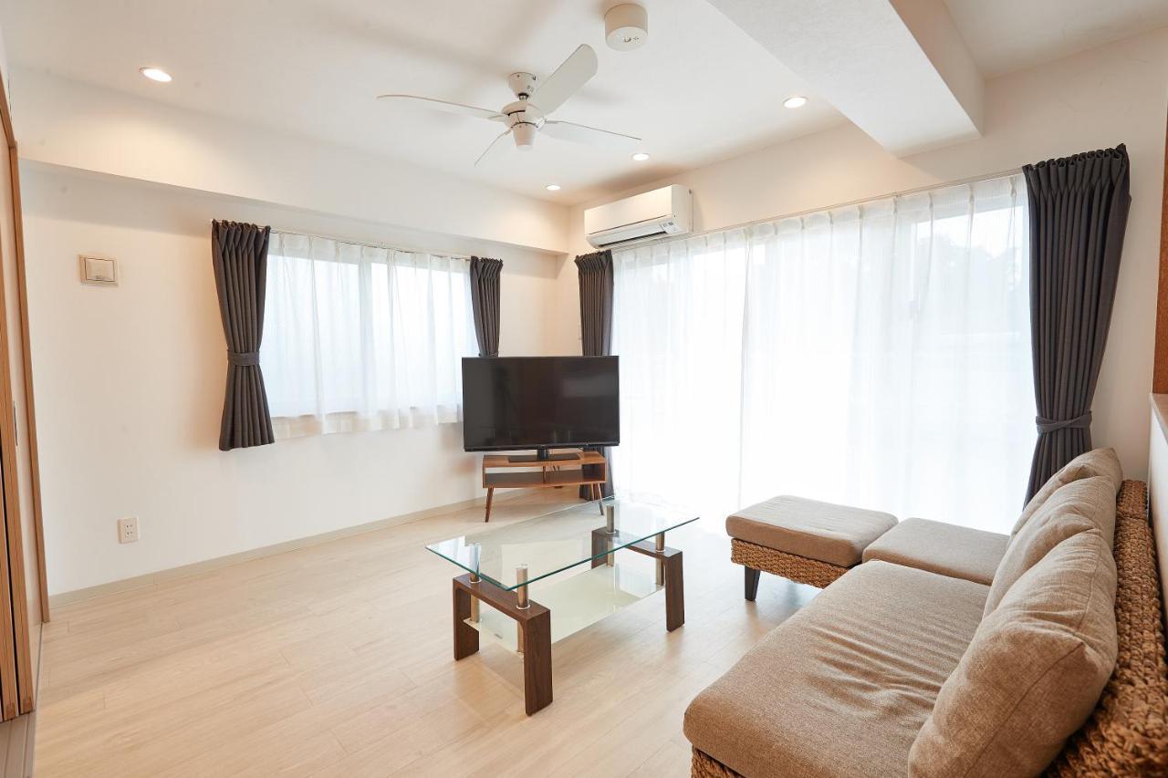 New Normal Hotel In Nago ニューノーマルホテルイン名護 Ngoại thất bức ảnh